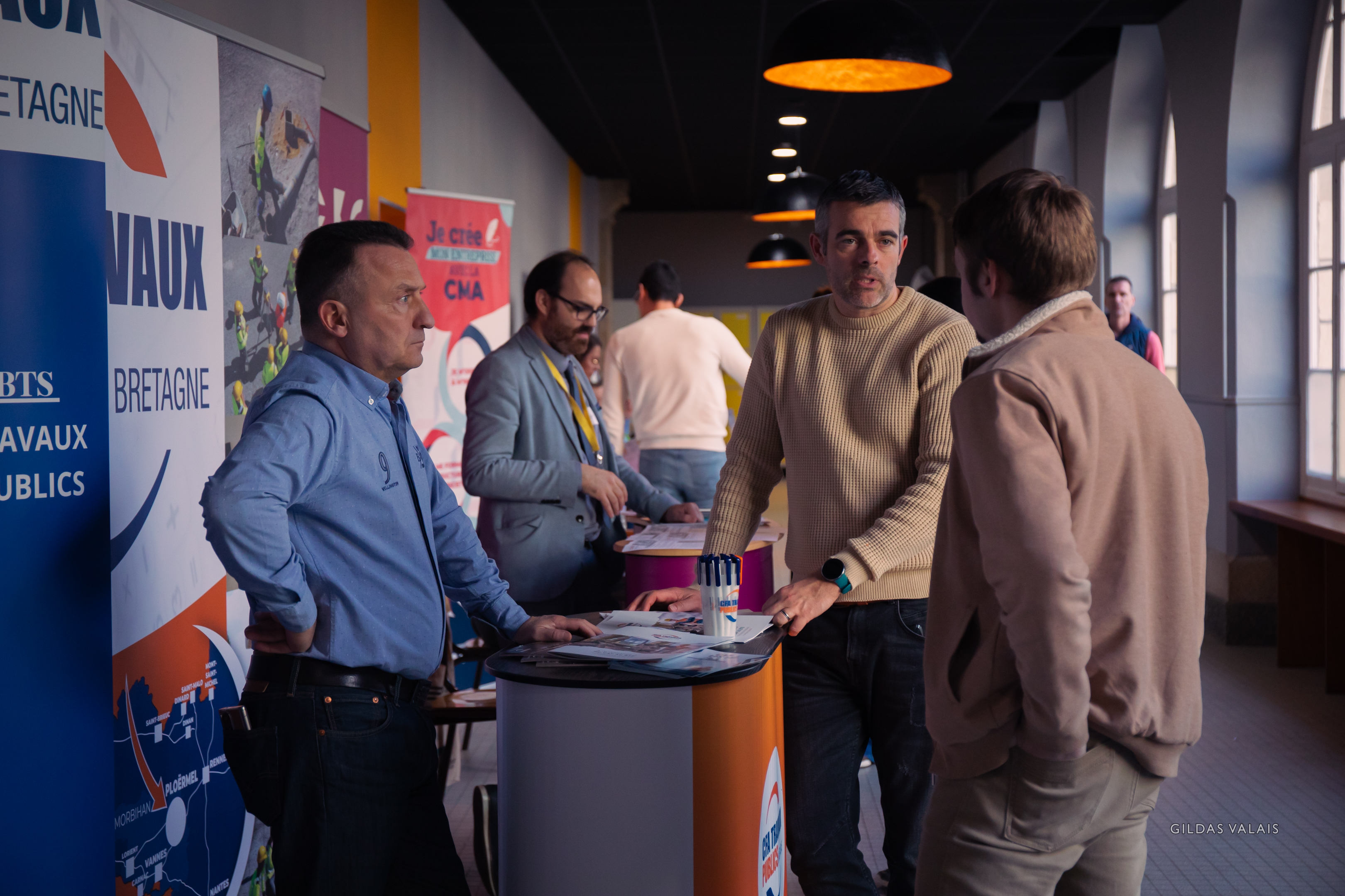 Retour sur le Salon des métiers, de l'emploi et de la formation 2025 au campus La Mennais